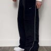 SUPER RARE 2000s Nike Trackpants Black | PREMIUM