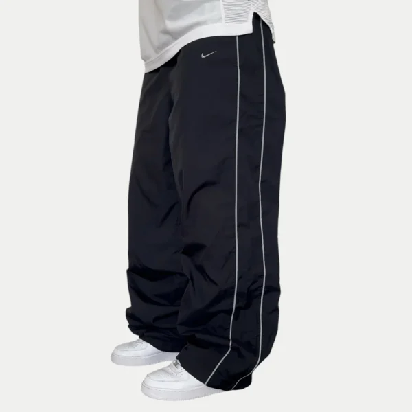 RARE 2000s Nike Trackpants Black